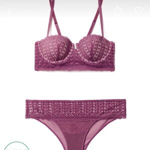 Lace Underwire Bra and Panty Set - Purple